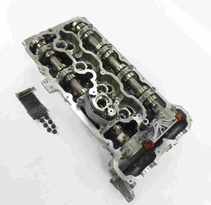 08-14 BMW 550i 750i X5 X6 (F01 E70 F10 E71) 4.4L TWIN TURBO LEFT CYLINDER HEAD