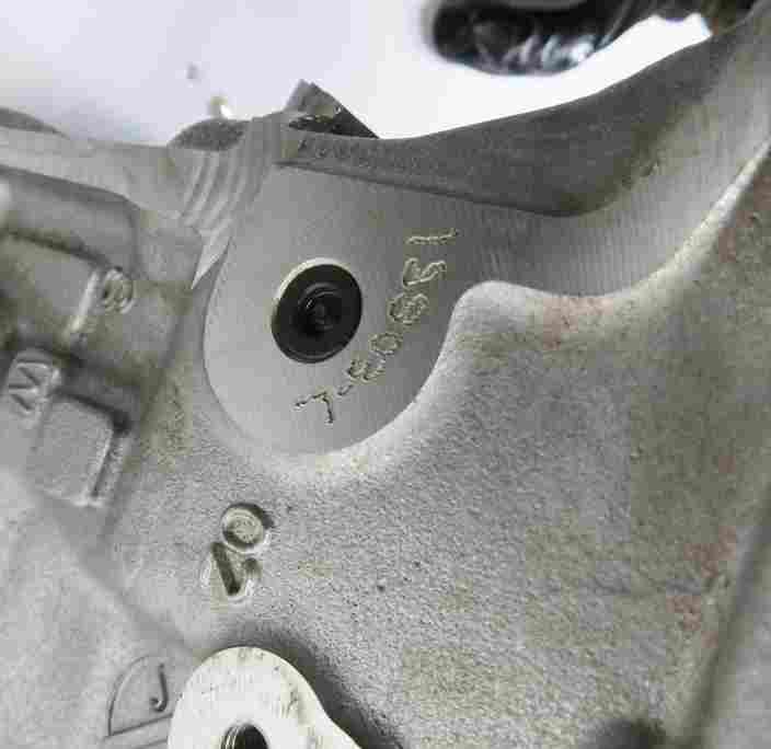 Thumbnail 13: 08-14 BMW 550i 750i X5 X6 (F01 E70 F10 E71) 4.4L TWIN TURBO LEFT CYLINDER HEAD