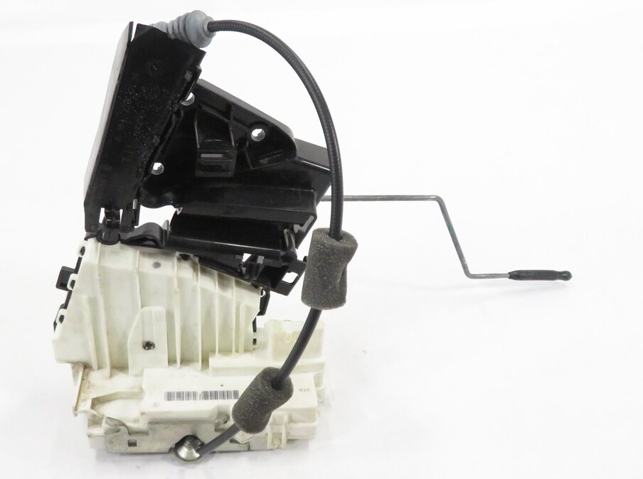 Thumbnail 2: 06-12 MB GL320 GL 450 GL550 GL350 ML500 ML350 ML320 LEFT FRONT DOOR LOCK LATCH