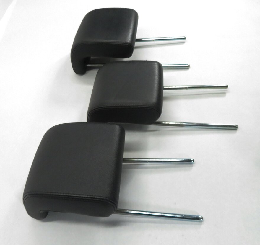 Thumbnail 4: 2006 RANGE ROVER SPORT (L320) REAR - BLACK EBONY LEATHER HEADREST SET-3