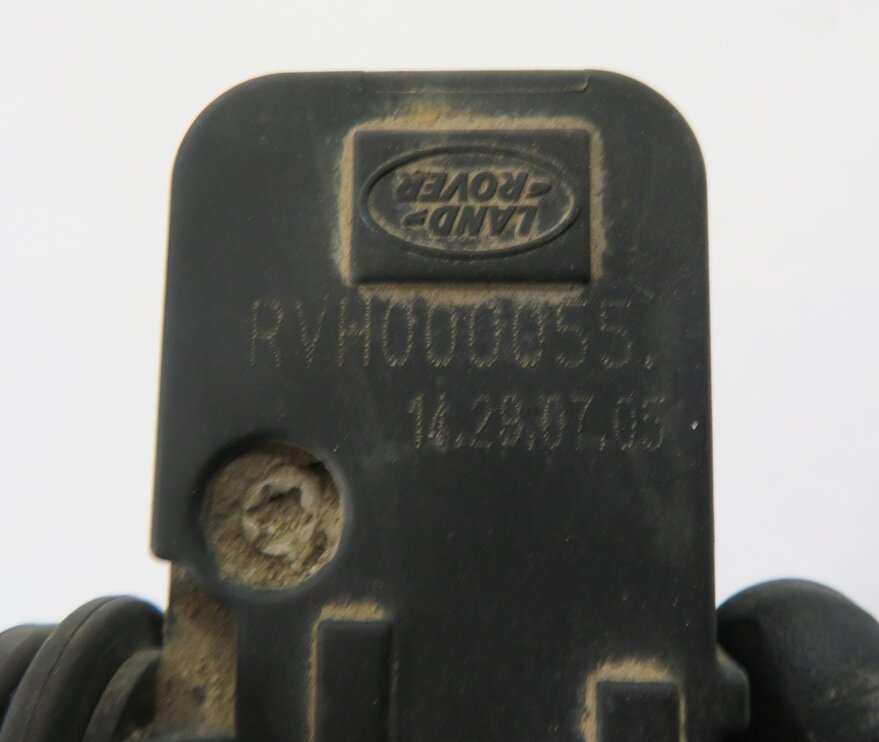 Thumbnail 8: 2006 RANGE ROVER SPORT (L320) AIR SUSPENSION PRESSURE RELIEF VALVE SET-3