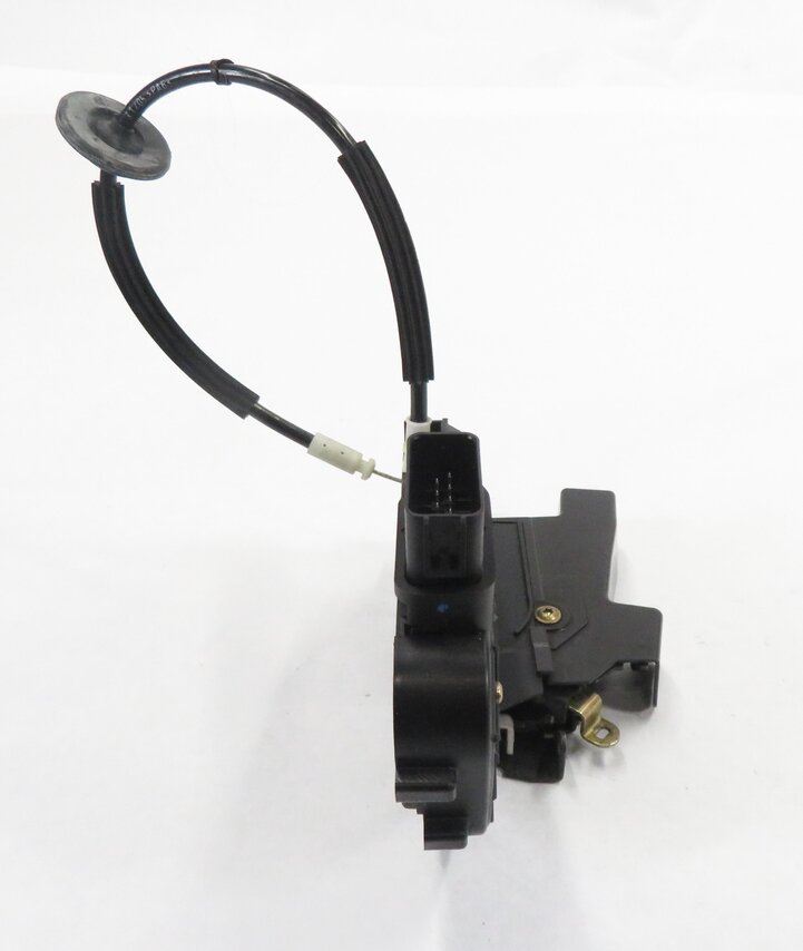 Thumbnail 3: 2005-2008 LAND ROVER LR3 (06-08 RANGE ROVER SPORT L320) LEFT FRONT DOOR LATCH