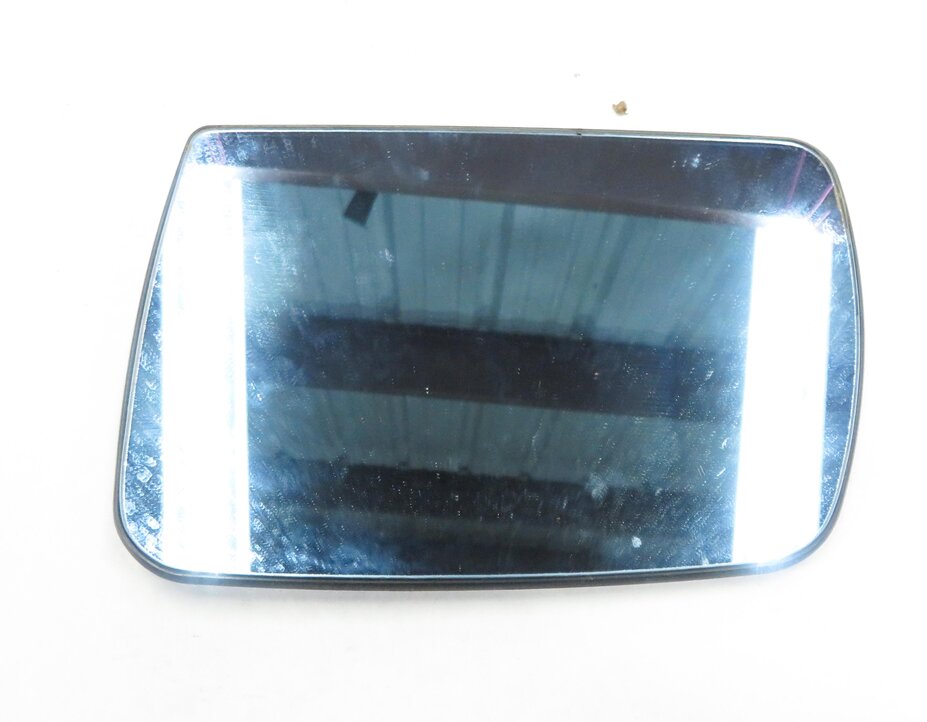 Thumbnail 4: 2001 BMW X5 (E53) LEFT FRONT DRIVER DOOR HEATED MIRROR GLASS