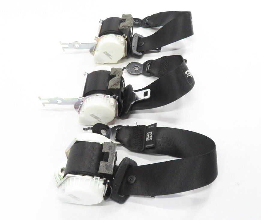Thumbnail 5: 2011 BMW 535i (F10) REAR - LEFT / CENTER / RIGHT SEATBELT RETRACTOR SET (BLACK)