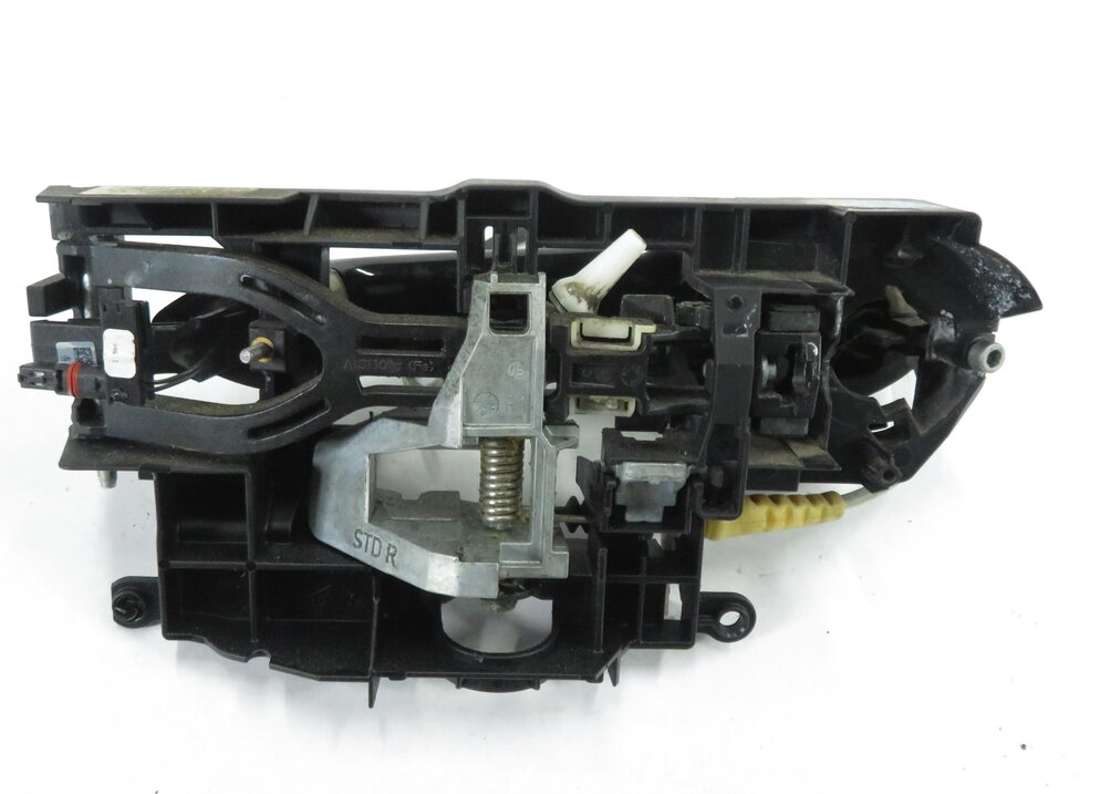 Thumbnail 5: 2011-2016 BMW 528i 535i 550i M5 (F10) RIGHT FRONT DOOR HANDLE w/ LIGHT (BLACK)