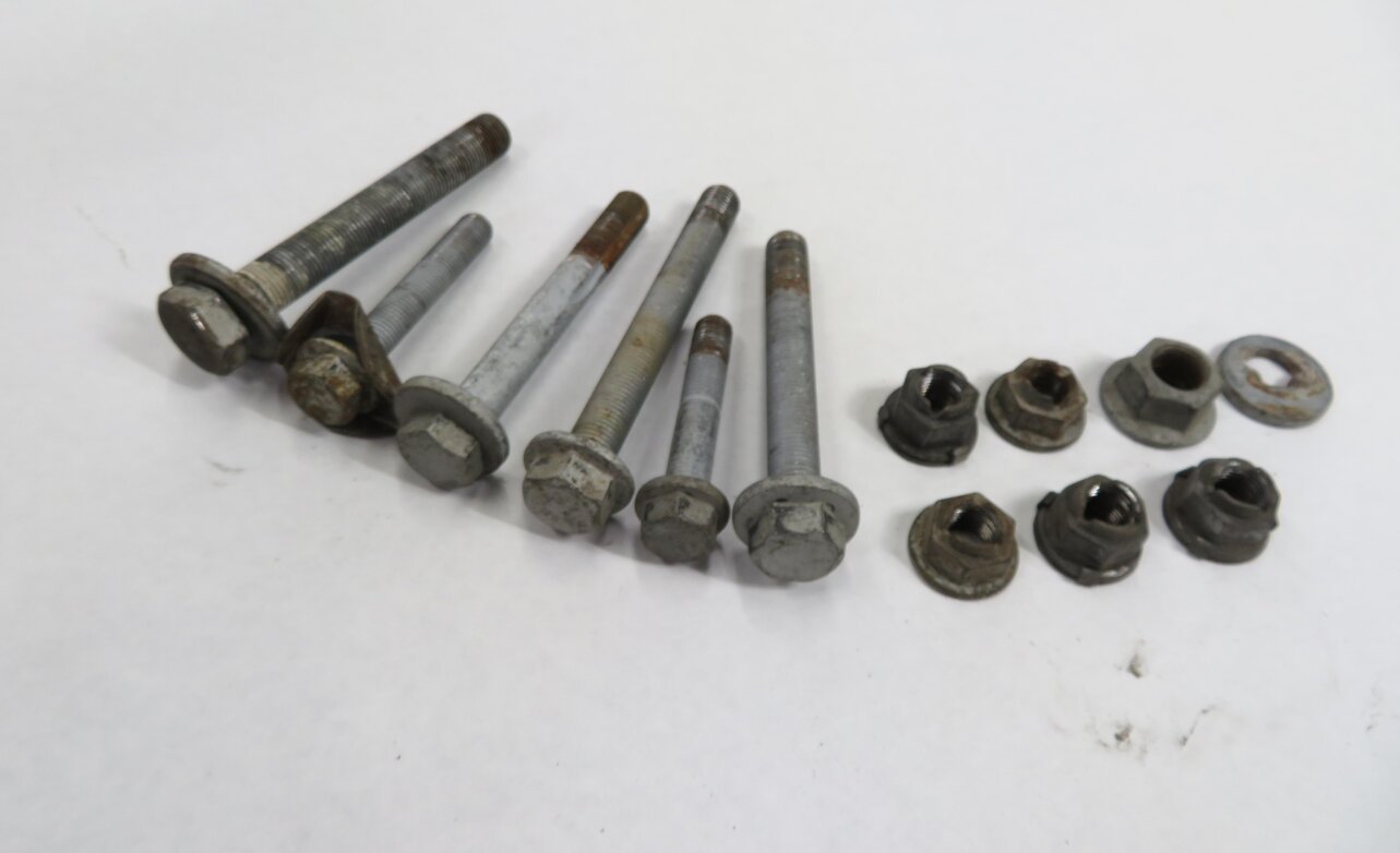 Thumbnail 9: 11-19 BMW 535i 550i 640i 650i 740i 750i (F01 F10) RIGHT REAR CONTROL ARM SET-3