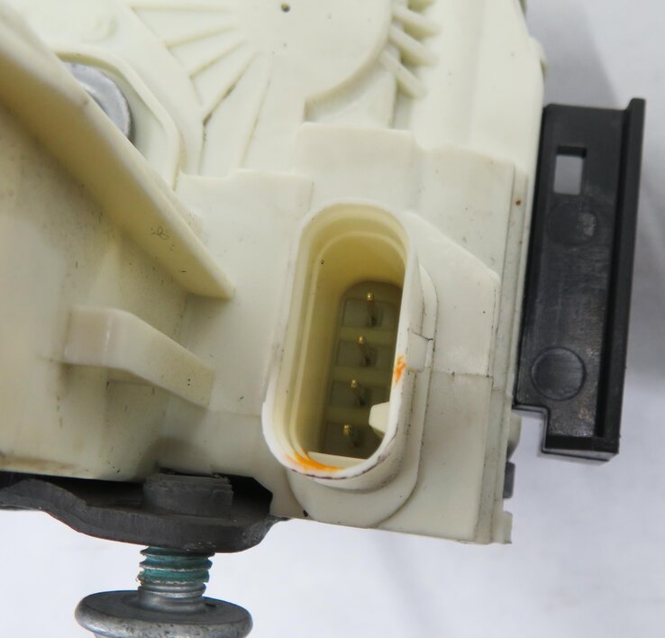 Thumbnail 5: 2008-2011 MERCEDES C300 C350 E350 E550 (W204 W212) PASSENGER KEYLESS DOOR LATCH