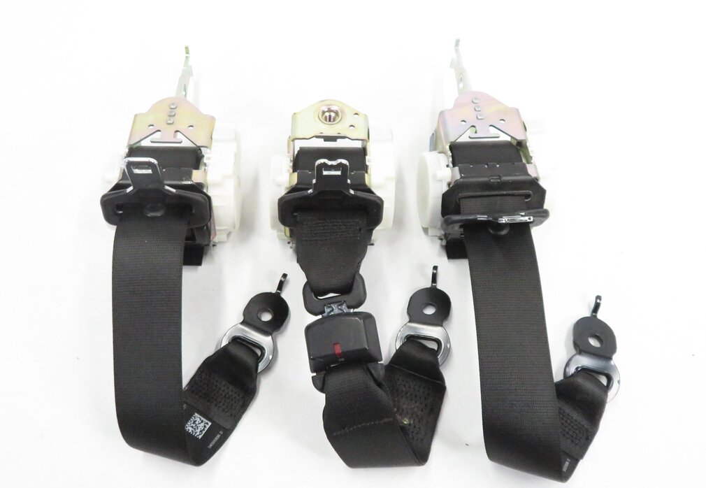 Thumbnail 5: 2011 BMW 535i (F10) REAR - LEFT / CENTER / RIGHT - SEATBELT RETRACTOR SET BLACK