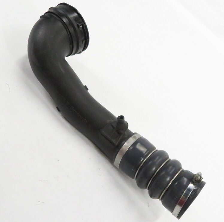 2011 BMW 535i (F10) 3.0L N55 TURBO ENGINE TURBOCHARGER AIR INDUCTION HOSE PIPE