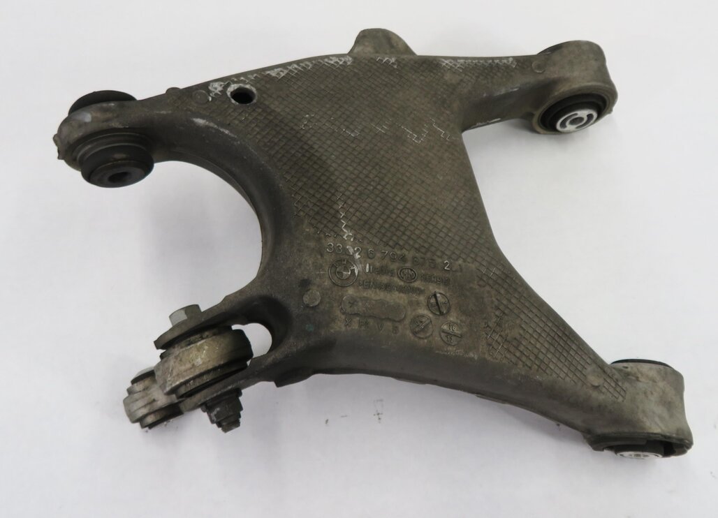 Thumbnail 9: 111-19 BMW 535i 550i 640i 650i 740i 750i (F01 F10) LEFT REAR CONTROL ARM SET-3