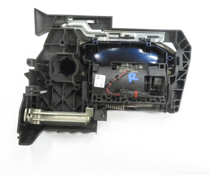 Thumbnail 5: 2009-2016 BMW Z4 (E89) RIGHT FRONT PASSENGER DOOR HANDLE (DEEP SEA BLUE A76)