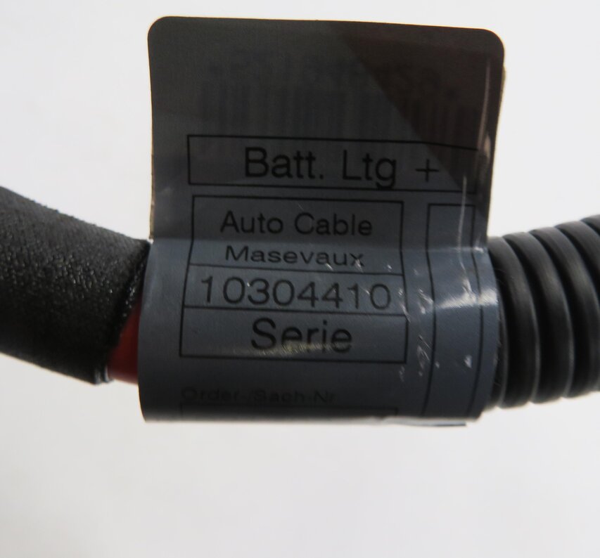 Thumbnail 6: 2010 BMW X5 (E70) POST TERMINAL SRS POSITIVE BATTERY CABLE