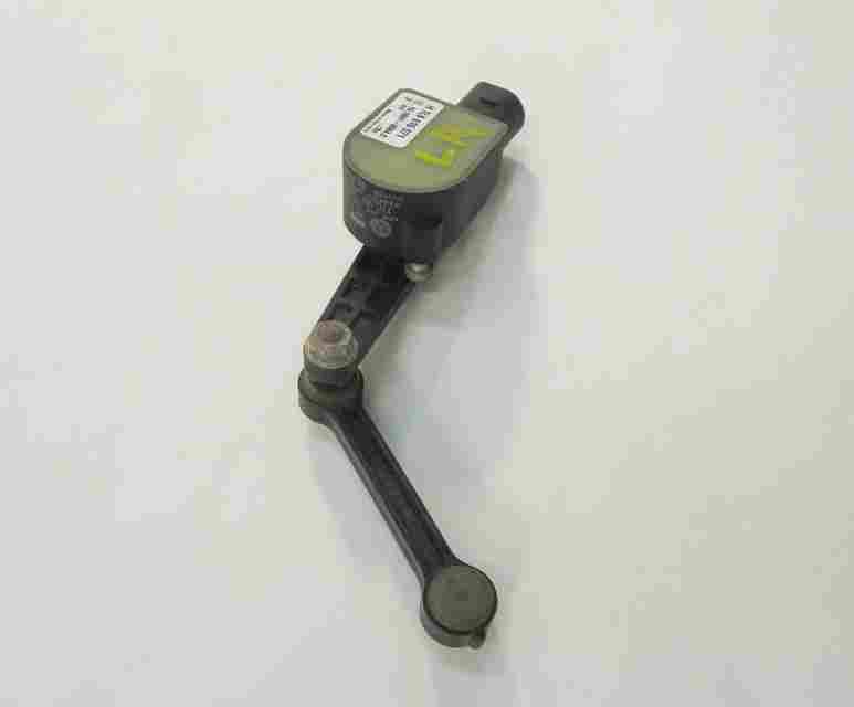 Thumbnail 2: 2011 BMW X5 SUV (E70) REAR LEFT DRIVER SUSPENSION HEIGHT LEVEL SENSOR MODULE