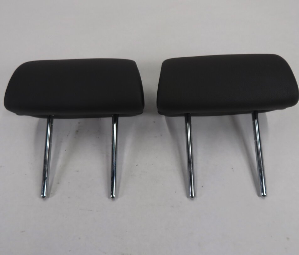 Thumbnail 2: 2009 BMW X5 (E70) REAR 2nd SECOND ROW LEFT & RIGHT BLACK LEATHER HEADREST SET-2