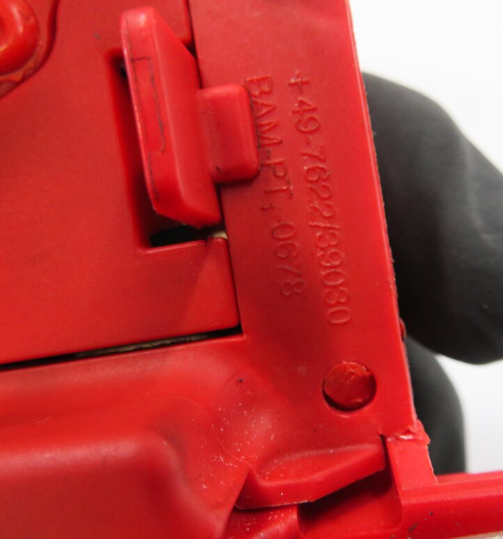 Thumbnail 7: 2009 BMW X5 (E70) POST TERMINAL POSITIVE BATTERY CABLE LEAD (SRS)