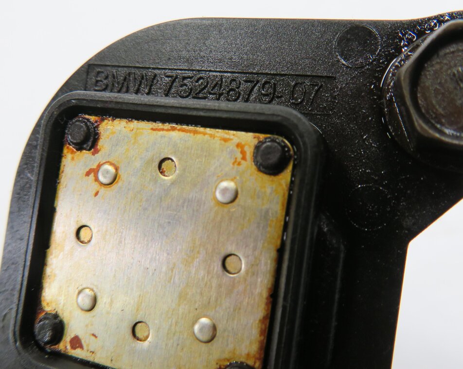 Thumbnail 7: 2009 BMW X5 (E70) 3.0L N52 ENGINE - ECCENTRIC CAMSHAFT CAM POSITION SENSOR