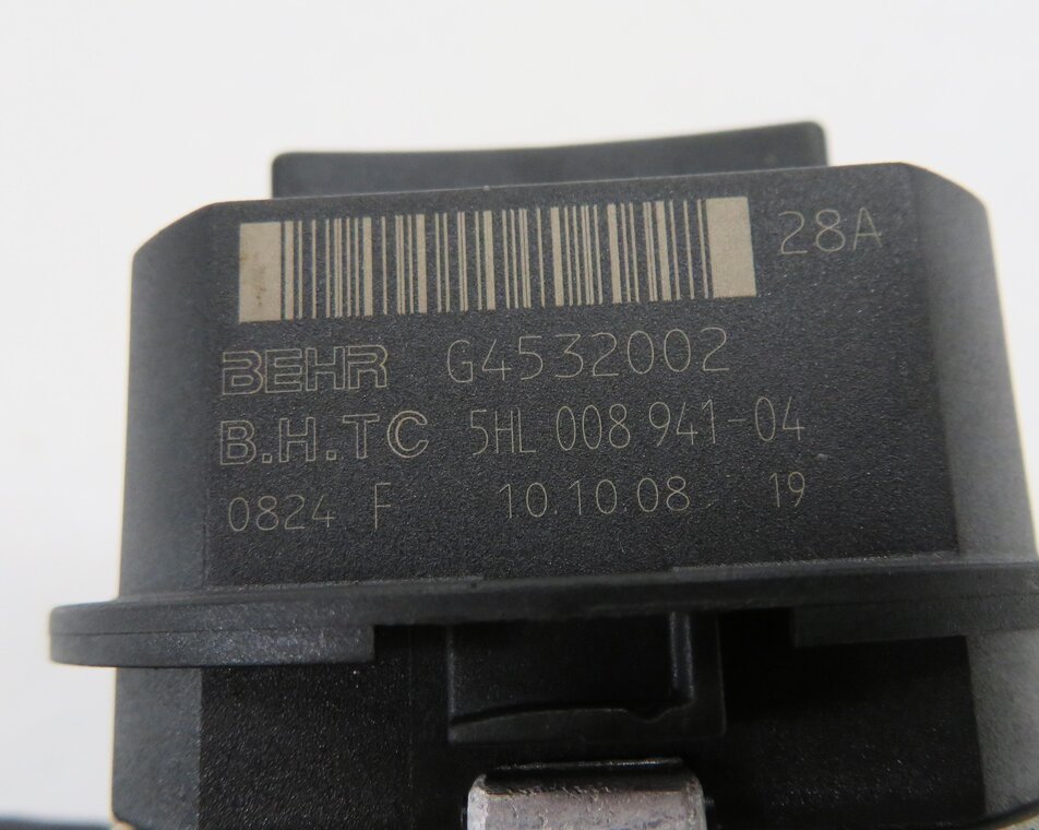 Thumbnail 5: 2009 BMW X5 (E70) REAR HEATER A/C BLOWER FAN MOTOR SPEED RESISTOR