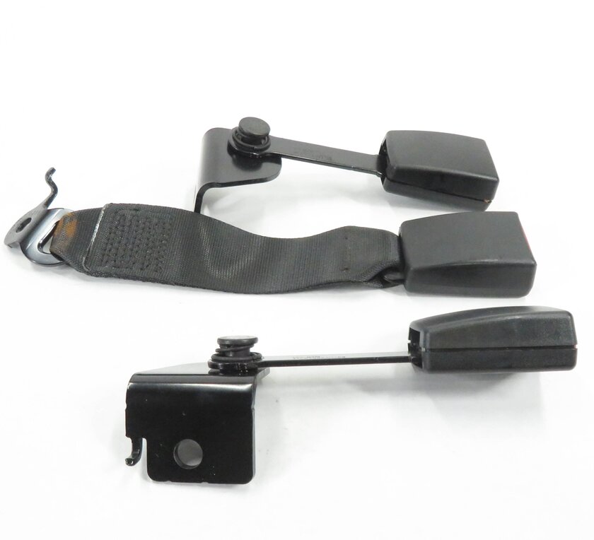 Thumbnail 3: 2011 BMW 750i (F01) REAR SEAT SEATBELT BUCKLE RECEIVER SET-3 (BLACK)