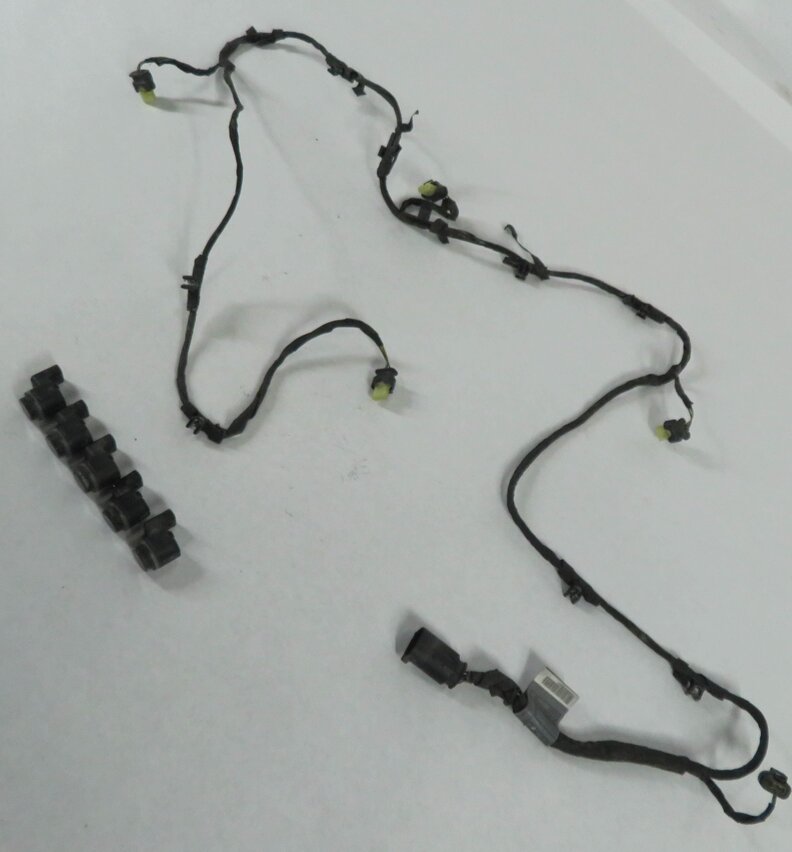 2011 BMW 750i (F01) FRONT PDC PARK DISTANCE SENSOR SET-5 w/ HARNESS (BLACK)