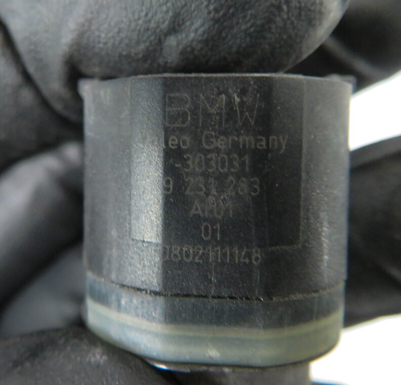 Thumbnail 5: 2011 BMW 750i (F01) FRONT PDC PARK DISTANCE SENSOR SET-5 w/ HARNESS (BLACK)