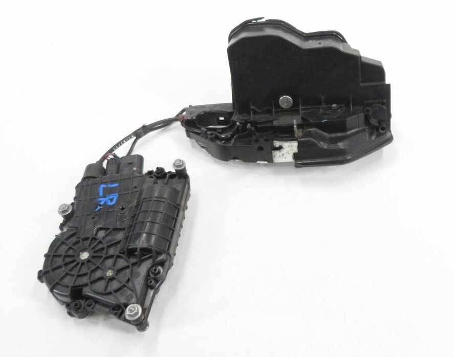 Thumbnail 2: 2011-2015 BMW 740i 750i 760i (F01) LEFT SIDE REAR DOOR LOCK LATCH (SOFT CLOSE)