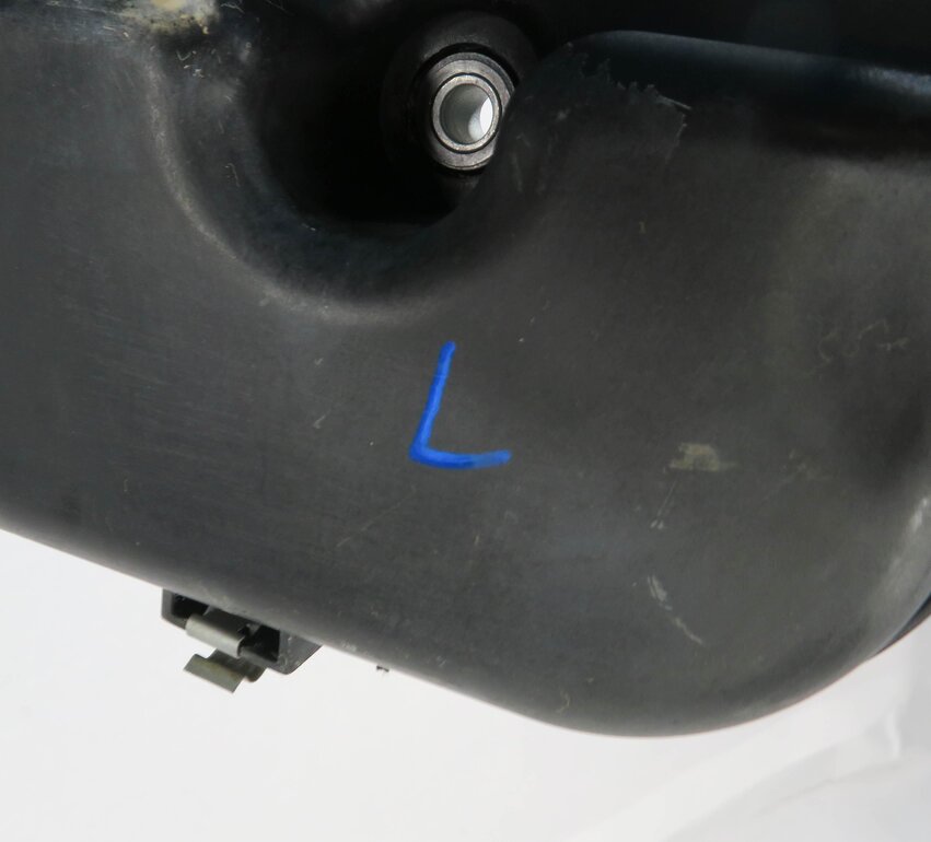 Thumbnail 5: 08-14 BMW 550i 650i 750i X5 X6 (F01 F10 E70 E71) 4.4L TWIN TURBO LEFT MANIFOLD