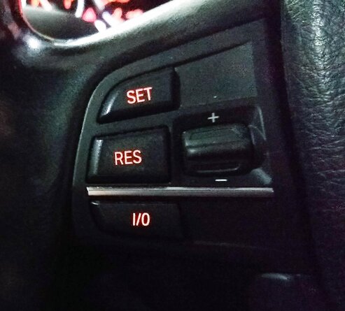 Thumbnail 3: 2011 BMW 750i (F01) RADIO PHONE CRUISE CONTROL STEERING SWITCH SET-2