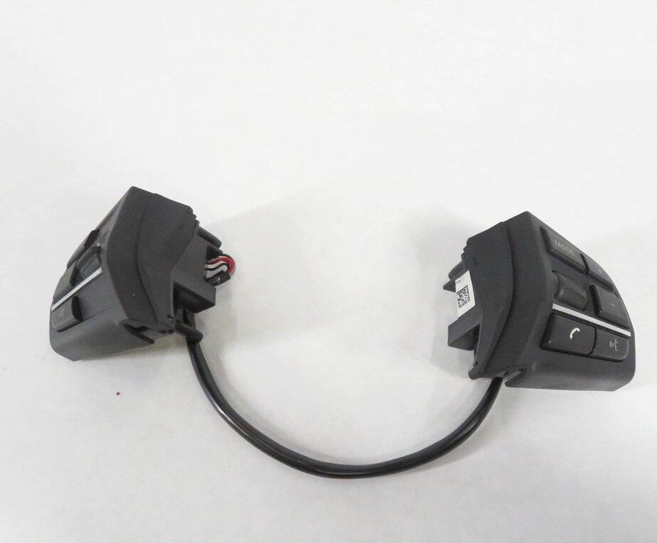 Thumbnail 4: 2011 BMW 750i (F01) RADIO PHONE CRUISE CONTROL STEERING SWITCH SET-2