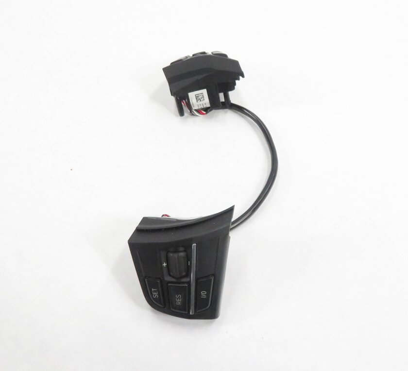 Thumbnail 5: 2011 BMW 750i (F01) RADIO PHONE CRUISE CONTROL STEERING SWITCH SET-2