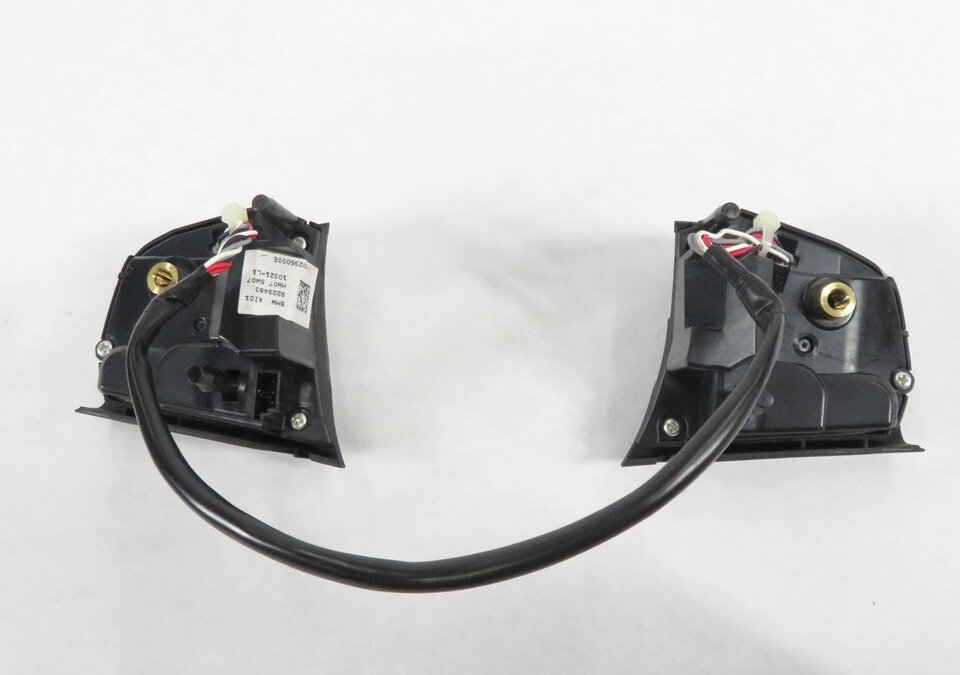 Thumbnail 7: 2011 BMW 750i (F01) RADIO PHONE CRUISE CONTROL STEERING SWITCH SET-2