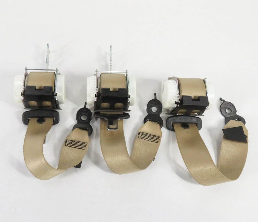 Thumbnail 2: 2012 BMW 528i (F10) REAR LEFT / CENTER / RIGHT - SEATBELT RETRACTOR SET (BEIGE)