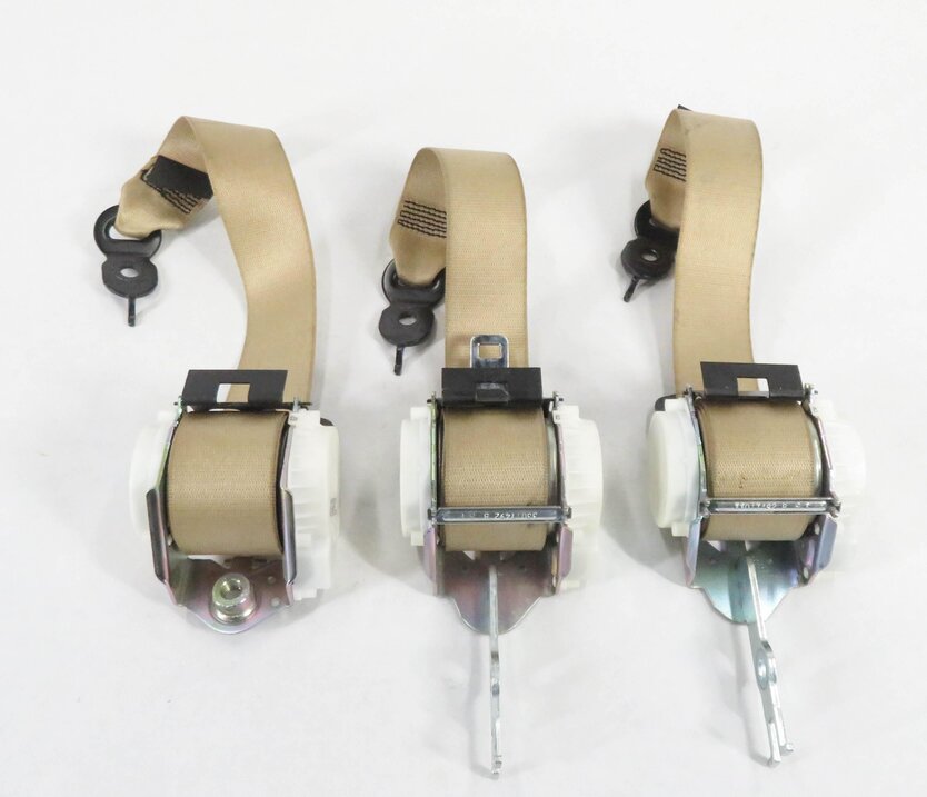 Thumbnail 4: 2012 BMW 528i (F10) REAR LEFT / CENTER / RIGHT - SEATBELT RETRACTOR SET (BEIGE)