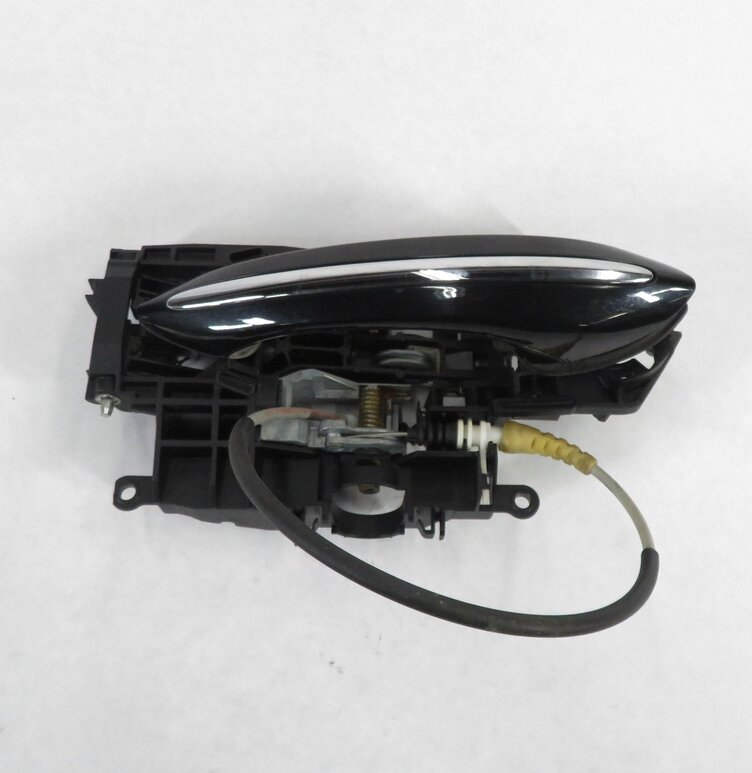 Thumbnail 4: 2011-2016 BMW 528i 535i 550i M5 (F10) LEFT REAR DOOR HANDLE w/ LIGHT (BLACK 475)