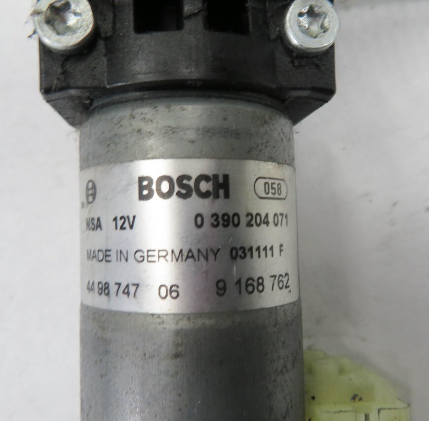 Thumbnail 9: 2012 BMW 528i (F10) RIGHT FRONT PASSENGER POWER SEAT MOTOR SET-4