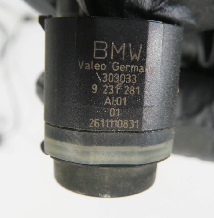 Thumbnail 6: 2012 BMW 528i (F10) REAR PDC PARK DISTANCE SENSOR SET-3 w/ HARNESS (BLACK 475)
