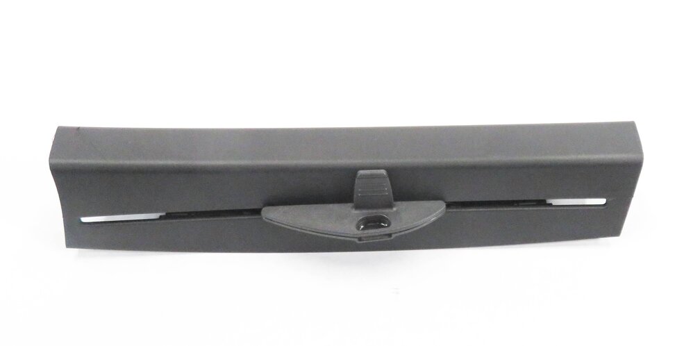 Thumbnail 2: 11-16 BMW 528i 535i 550i (F10) RIGHT REAR DOOR QUARTER VENT WINDOW PRIVACY SHADE