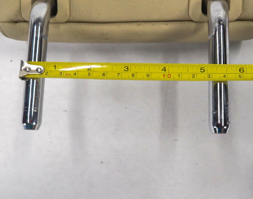 Thumbnail 8: 2011 BMW 535i (F10) REAR - LEFT / CENTER / RIGHT - BEIGE LEATHER HEADREST SET-3