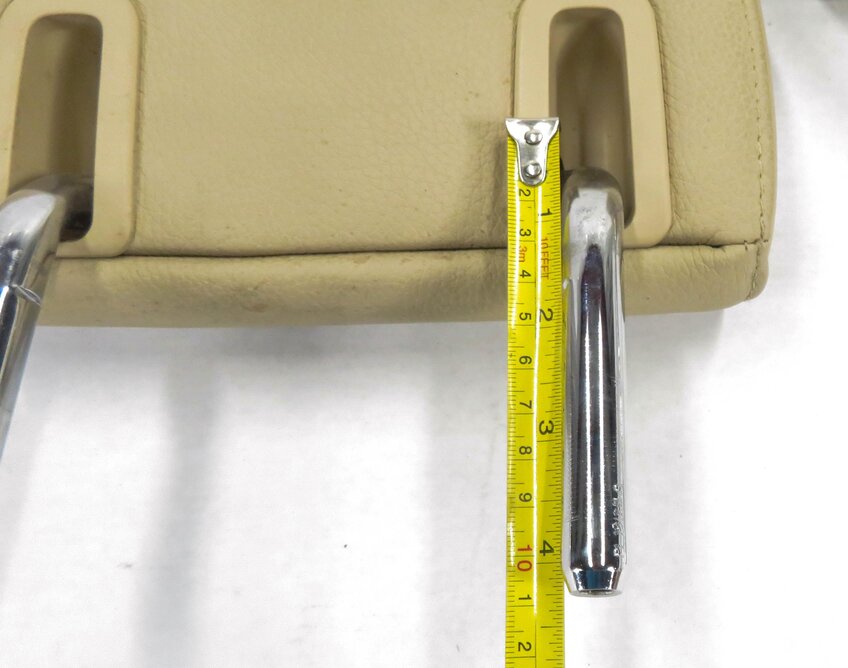 Thumbnail 9: 2011 BMW 535i (F10) REAR - LEFT / CENTER / RIGHT - BEIGE LEATHER HEADREST SET-3