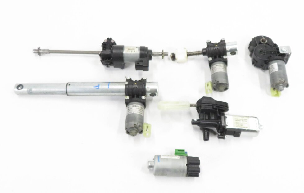 Thumbnail 2: 2011 BMW 535i (F10) LEFT FRONT DRIVER POWER SEAT MOTOR SET-6