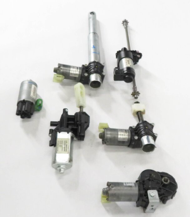 Thumbnail 3: 2011 BMW 535i (F10) LEFT FRONT DRIVER POWER SEAT MOTOR SET-6
