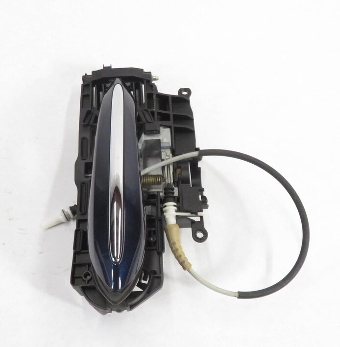 Thumbnail 3: 2011-2016 BMW 528i 535i 550i M5 (F10) RIGHT REAR DOOR HANDLE w/ LIGHT (BLUE A89)