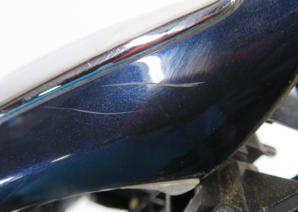 Thumbnail 8: 2011-2016 BMW 528i 535i 550i M5 (F10) RIGHT REAR DOOR HANDLE w/ LIGHT (BLUE A89)