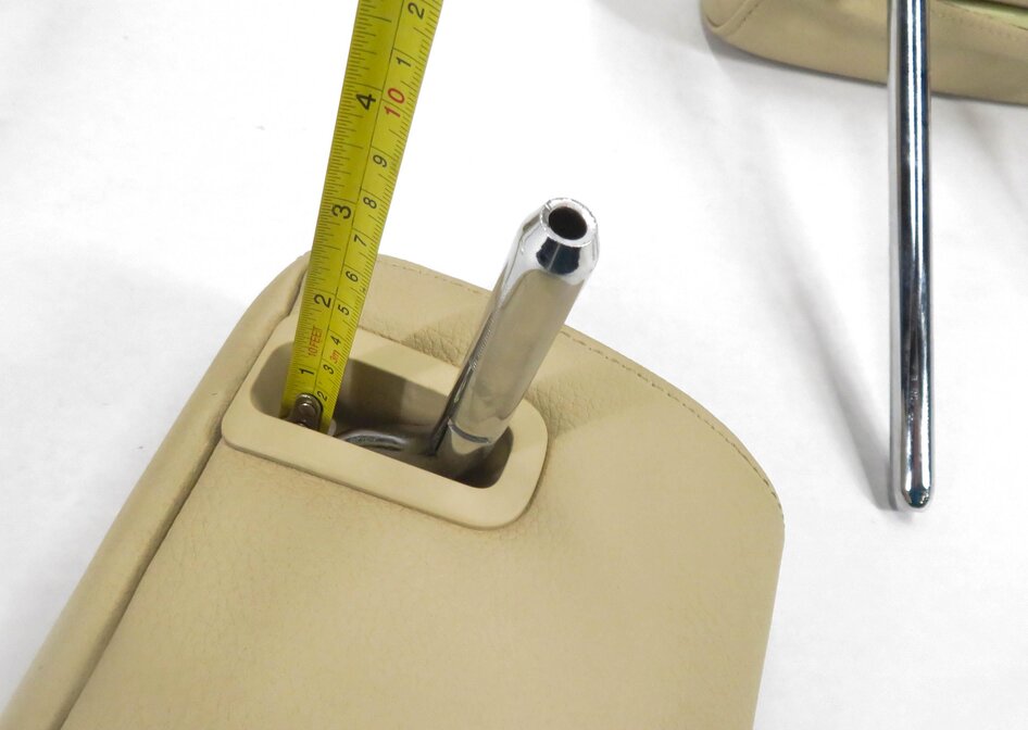 Thumbnail 8: 2011 BMW 535i (F10) REAR - LEFT / CENTER / RIGHT - BEIGE LEATHER HEADREST SET-3