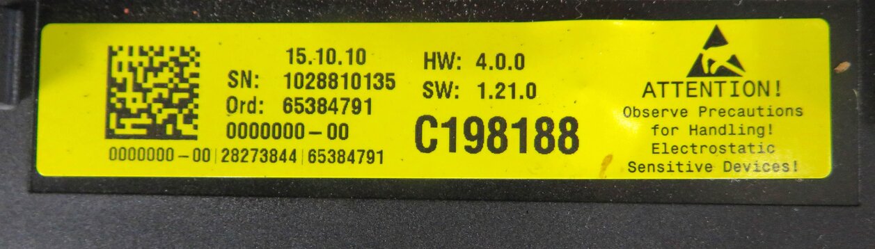 Thumbnail 6: 2011 BMW ACTIVE HYBRID 7 (F04) FRONT MAP COURTESY DOME LIGHT (BLACK SUEDE)