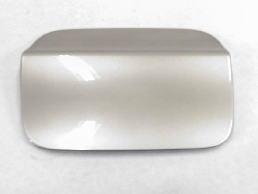 Thumbnail 2: 2011 BMW ACTIVE HYBRID 7 (F04) FUEL TANK DOOR COVER TRIM (CASHMERE SILVER A72)