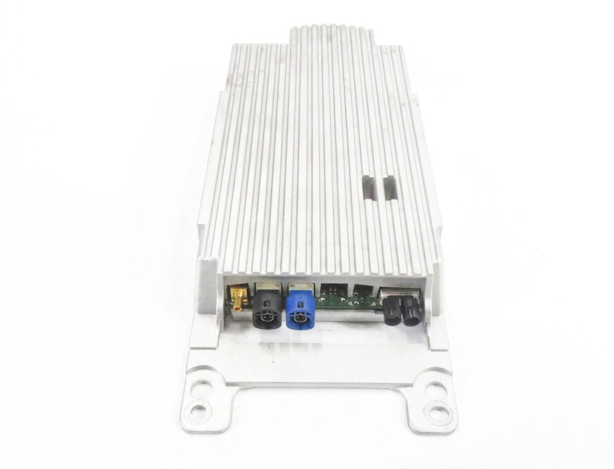 Thumbnail 3: 2011 BMW ACTIVE HYBRID 7 (F04) BLUETOOTH TELEMATIC COMMUNICATION COMBOX MODULE