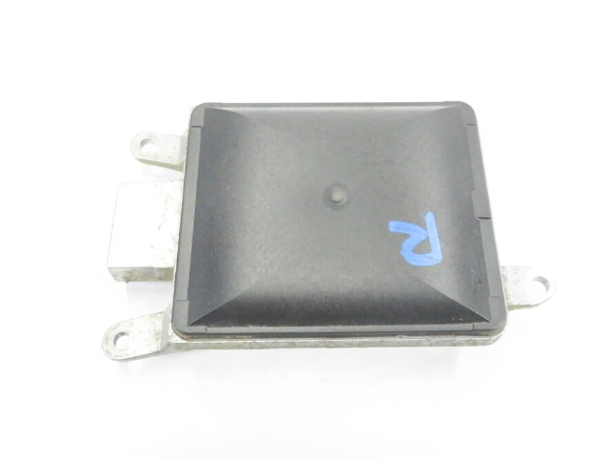 Thumbnail 4: 2011 BMW ACTIVE HYBRID 7 (F04) RIGHT REAR LANE CHANGE DEPARTURE MODULE (MASTER)