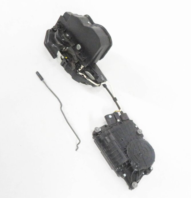 2011 BMW ACTIVE HYBRID 7 (F04) RIGHT FRONT SOFT CLOSE DOOR LOCK LATCH ACTUATOR