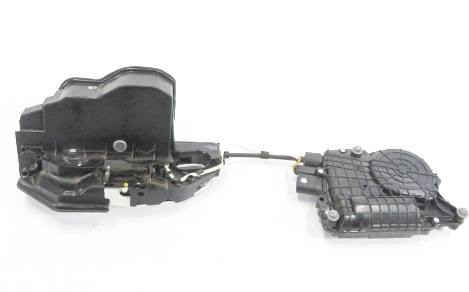 Thumbnail 2: 2011 BMW ACTIVE HYBRID 7 (F04) RIGHT FRONT SOFT CLOSE DOOR LOCK LATCH ACTUATOR