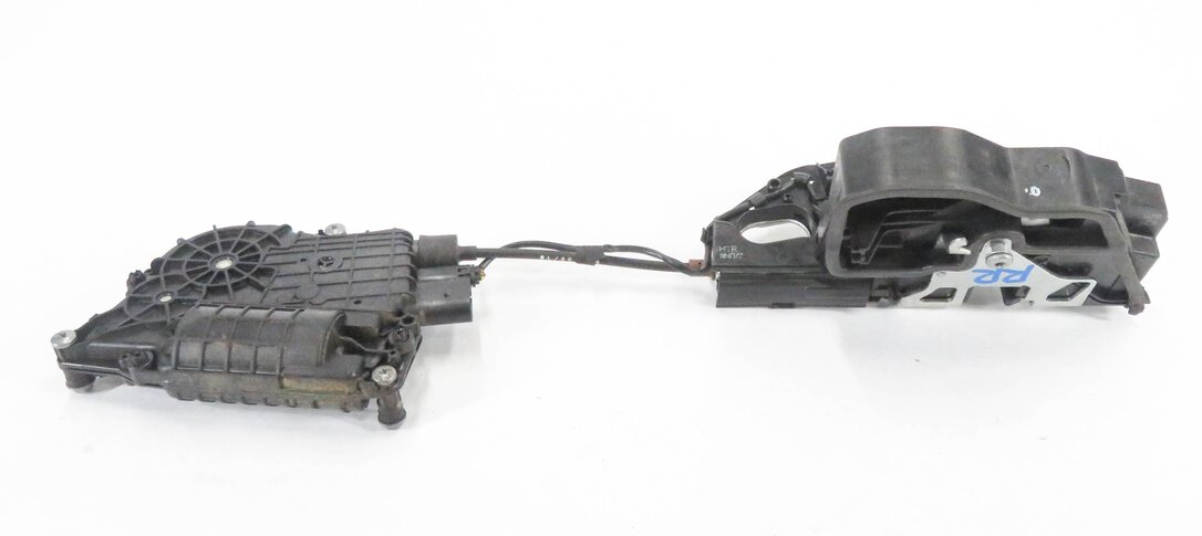 Thumbnail 3: 2011 BMW ACTIVE HYBRID 7 (F04) RIGHT REAR SOFT CLOSE DOOR LOCK LATCH ACTUATOR